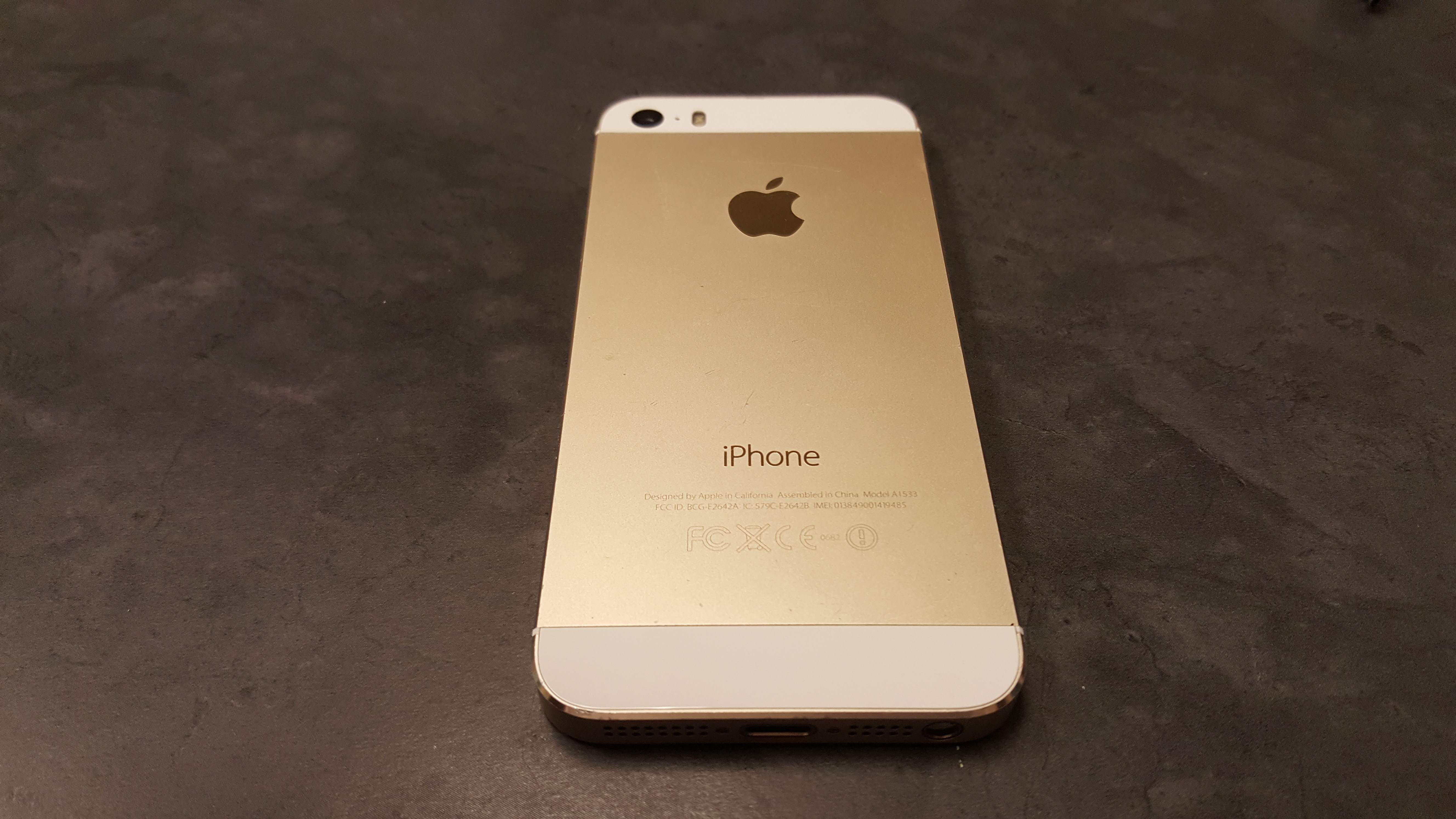 Apple iPhone 5S Gold 32GB T-Mobile (UNLOCKED) | SmartPhone City